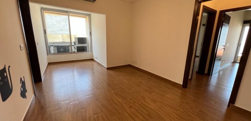 Deluxe Apartment with Sea View for Rent in Bayada