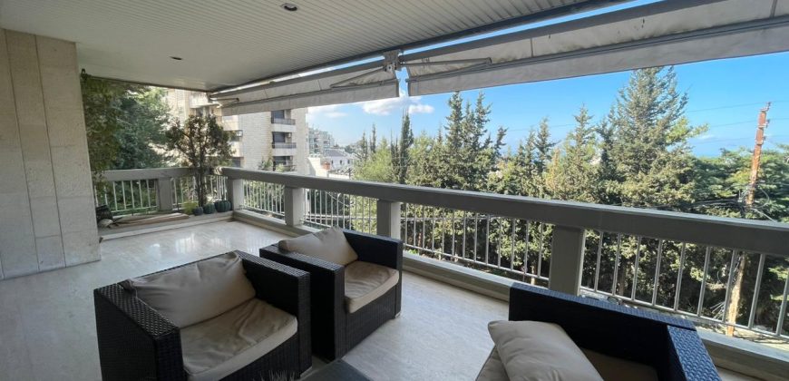 Spacious Apartment for Sale in Bayada