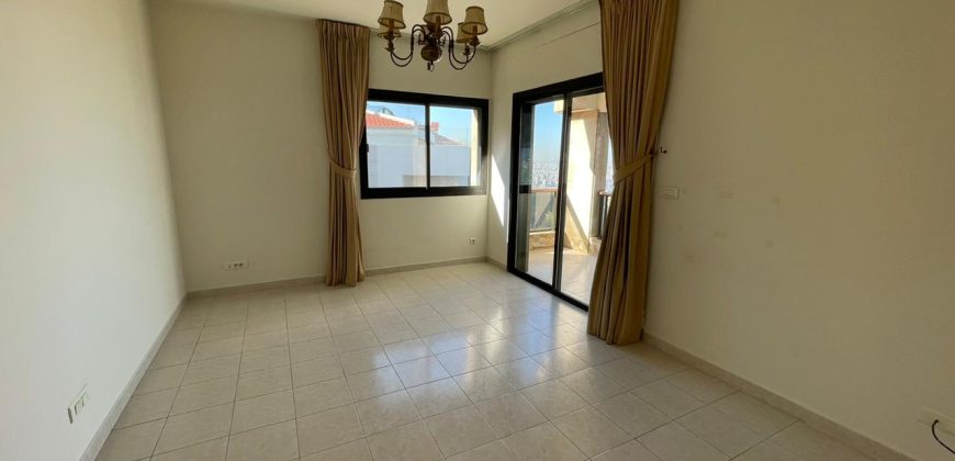 Sea view Apartment for Rent in Rabieh