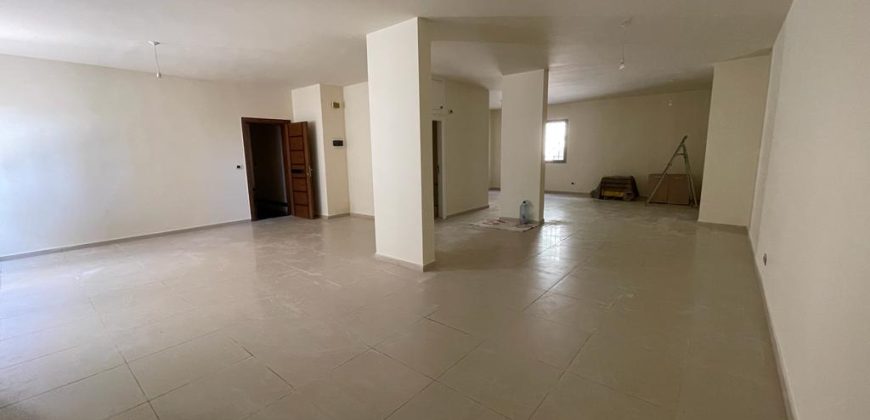 Prime Location Office for Sale in Rabweh