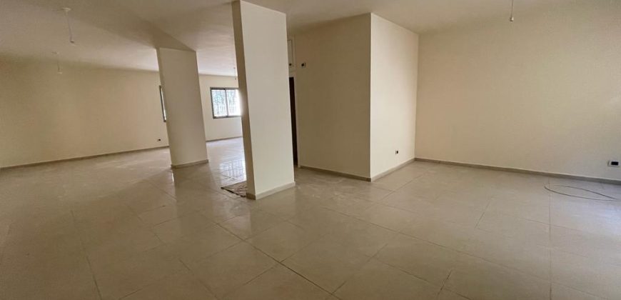 Prime Location Office for Sale in Rabweh