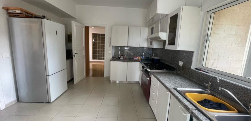 Apartment for Sale in Rabieh