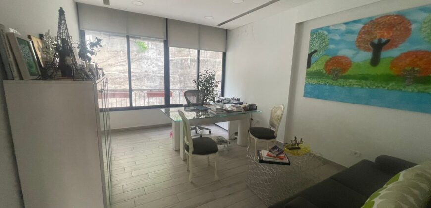 Office for Sale in Mtayleb