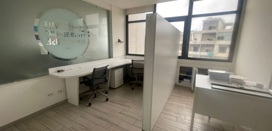 Office for Sale in Mtayleb