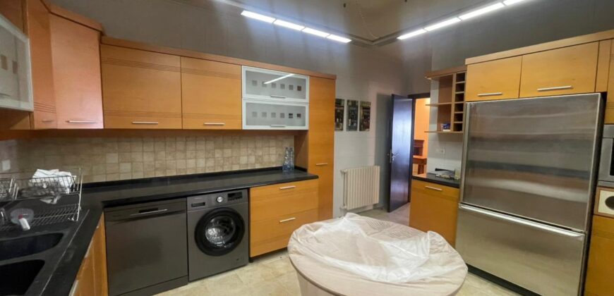Apartment for Rent in Ain Aar