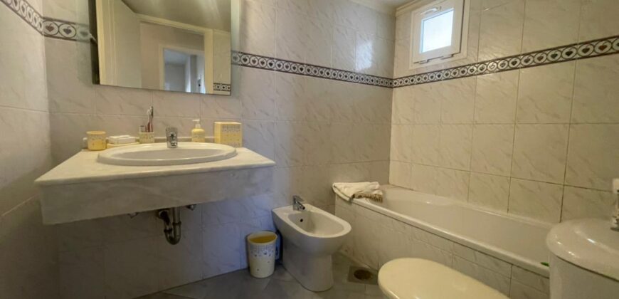 Apartment for Rent in Ain Aar