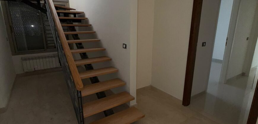 Apartment for Sale in Deek el Mehdi